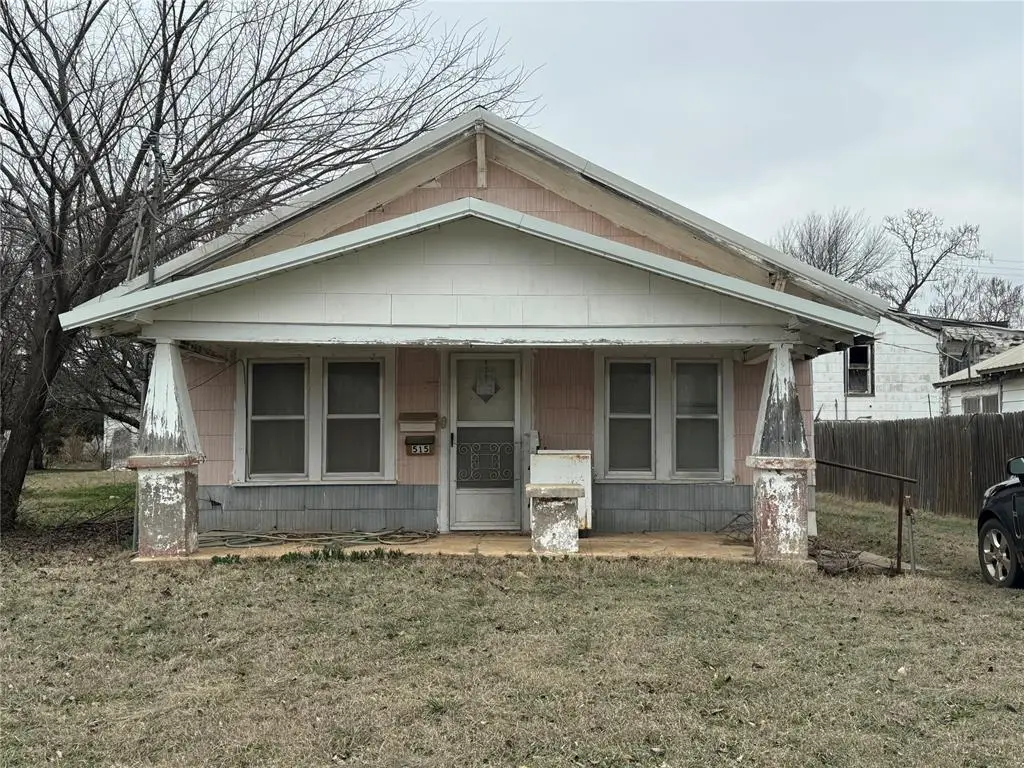 515 N Burford Avenue, Watonga, OK 73772 - Image #1