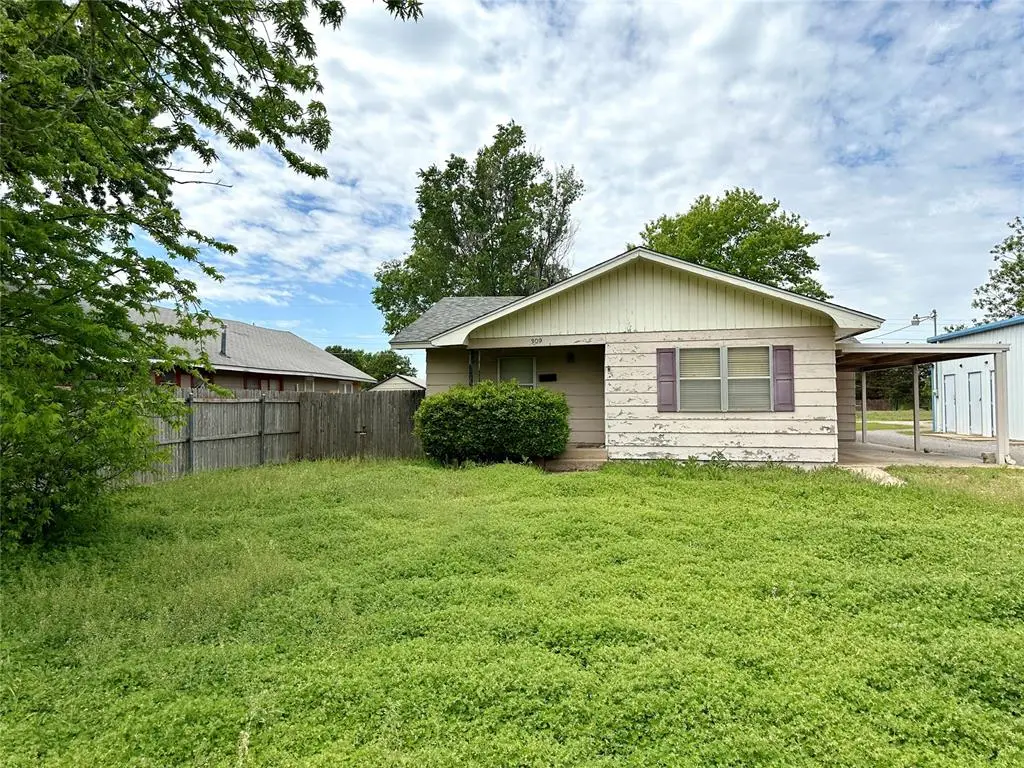 309 N Stephens Street, Hobart, OK 73651 - Image #1