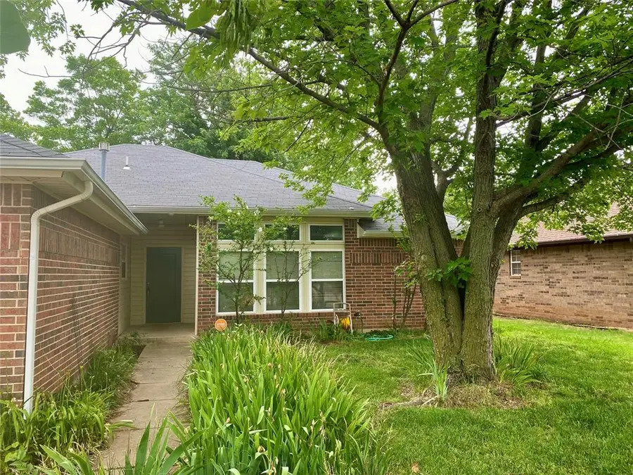 1804 Saint Christopher Drive, Edmond, OK 73003 - #2