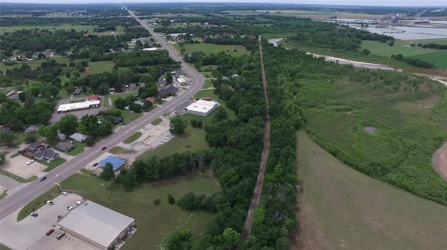 2220 Church Avenue, Harrah, OK 73045 - Image #3