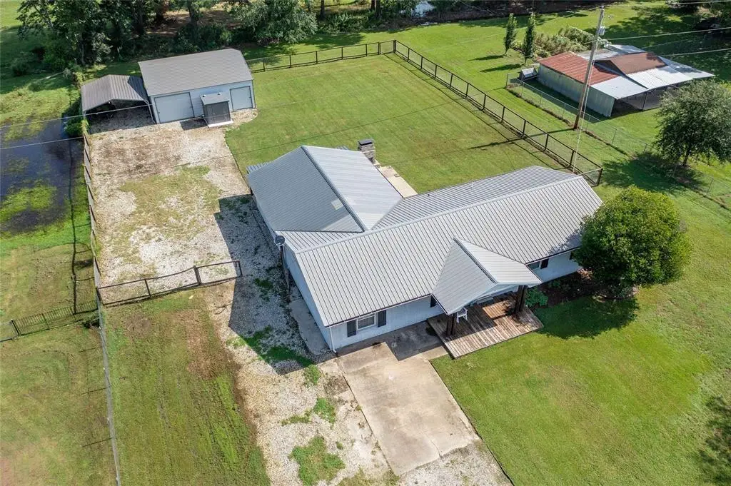 1266 W Memorial Road, Broken Bow, OK 74728 - Image #1