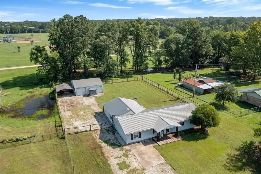 1266 W Memorial Road, Broken Bow, OK 74728 - Image #3