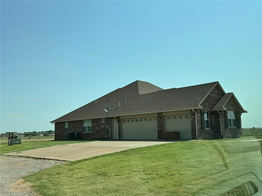 21321 E 1290 Road, Sentinel, OK 73664 - Image #3