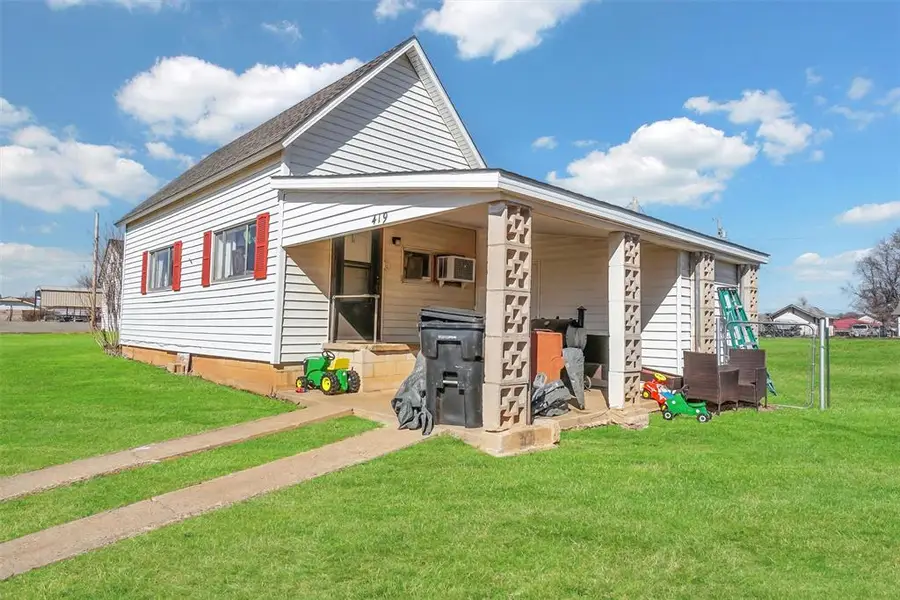 419 E 5th Street, Hydro, OK 73048 - Image #2