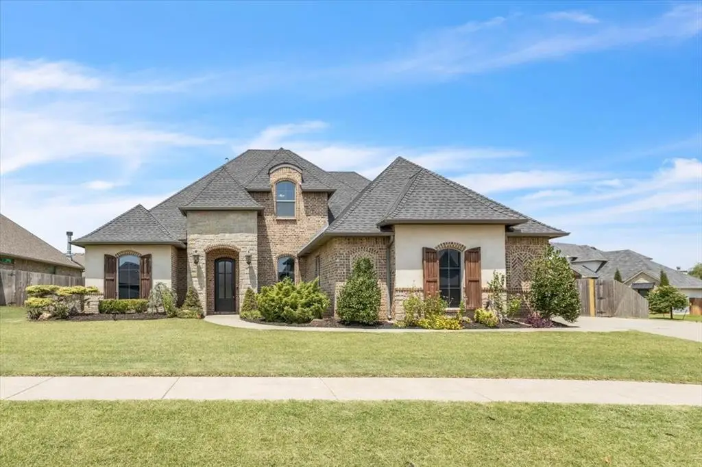 301 NW 153rd Street, Edmond, OK 73013 - Image #1