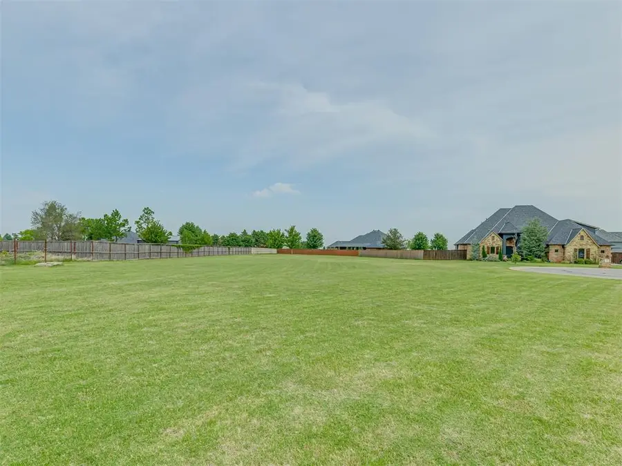 410 Taylam Road, Goldsby, OK 73093 - Image #2