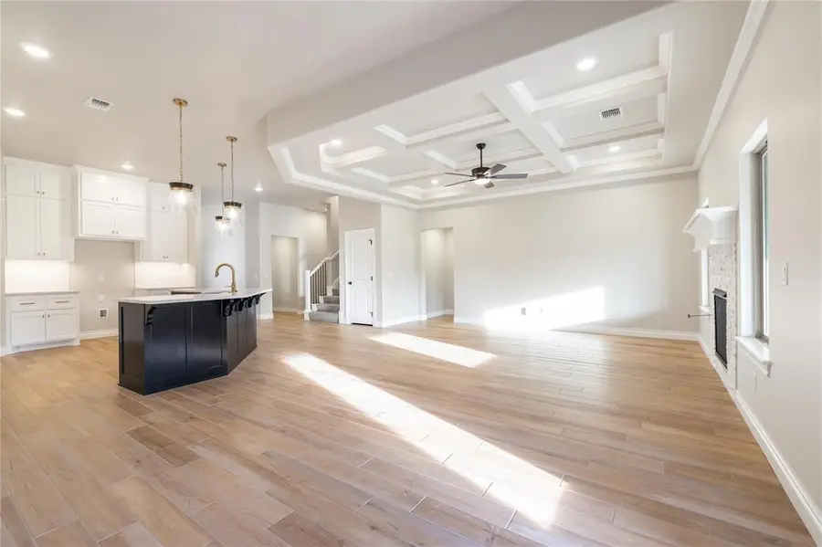 14025 Magnolia Lane, Oklahoma City Northeast, OK 73049 - Image #2