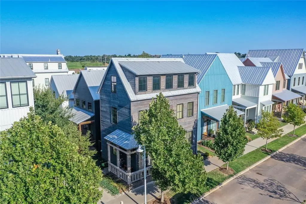 940 S Pedalers Lane Lane, Oklahoma City, OK 73108 - #1