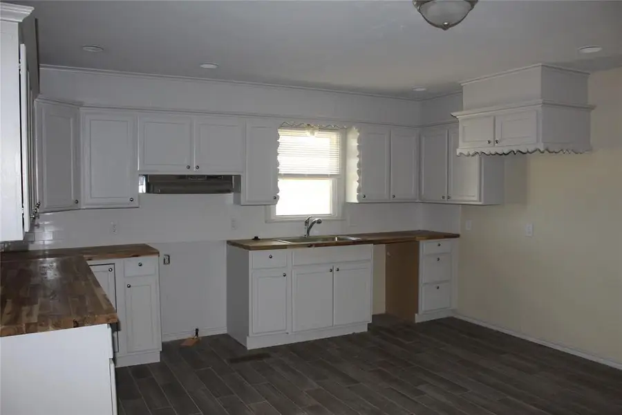 341559 E Highway 105 Highway, Tryon, OK 74875 - Image #3