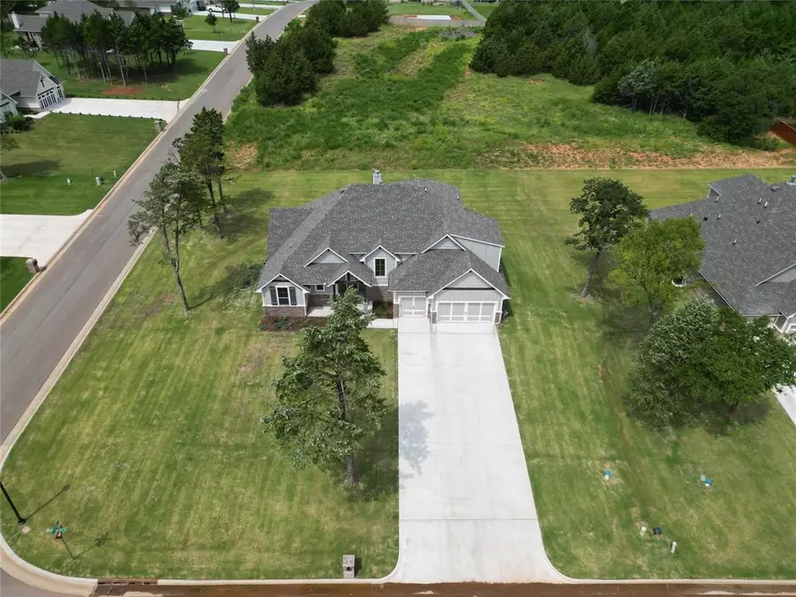 14001 Magnolia Lane, Oklahoma City Northeast, OK 73049 - Image #2