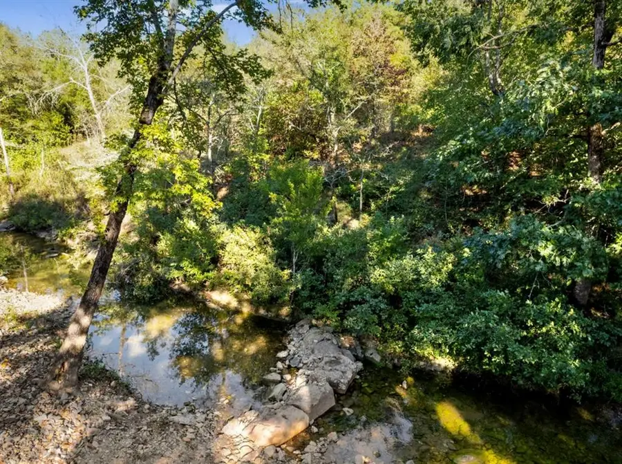 134 Creekside Trail, Broken Bow, OK 74728 - Image #3