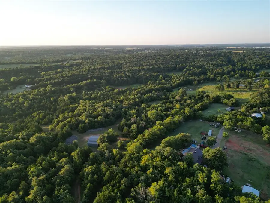 E Wilshire Boulevard, Harrah, OK 73045 - Image #3