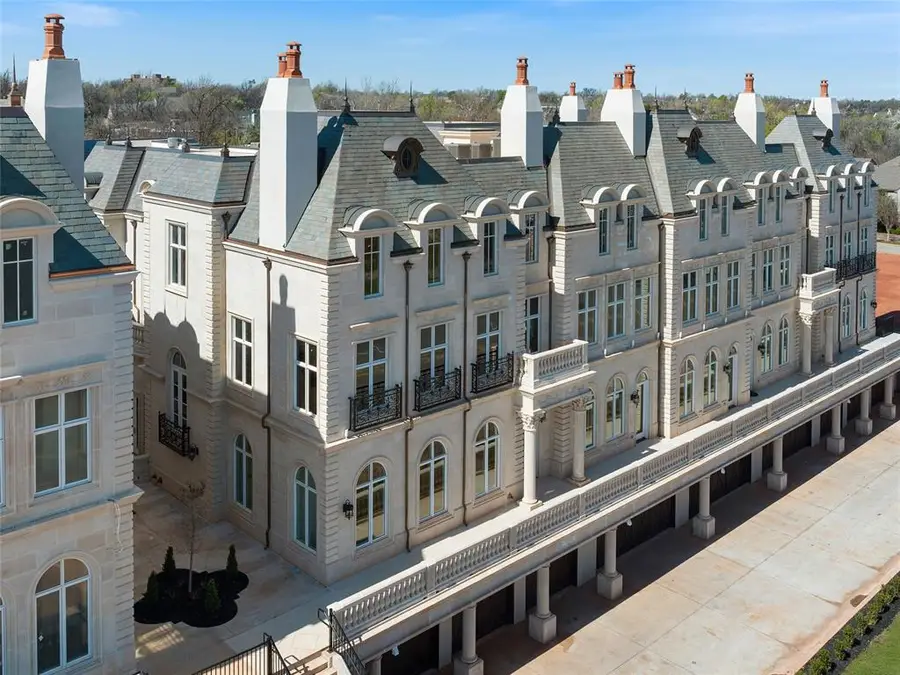 6100 NW Grand Boulevard #6103, Oklahoma City, OK 73118 - Image #2