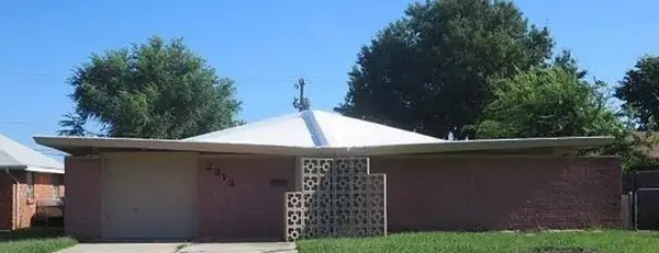 2213 SW 76th Street, Oklahoma City, OK 73159