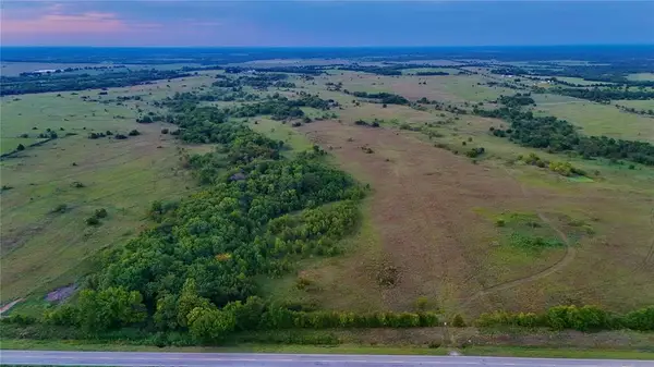 24 State Road 22, Caddo, OK 74729