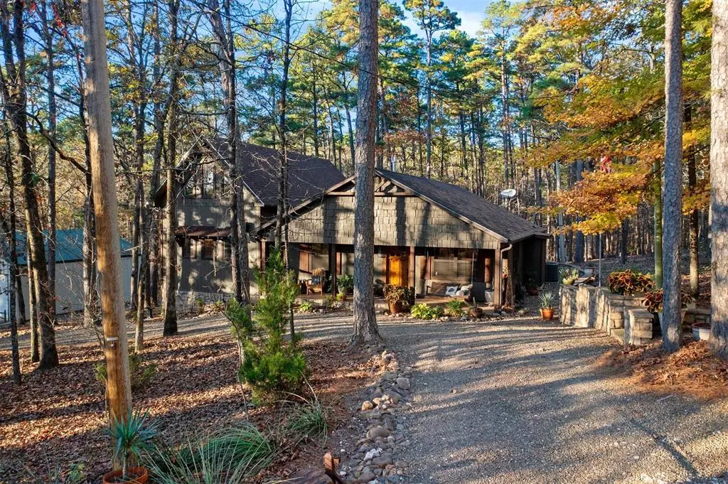 663 Chinook Road, Broken Bow, OK 74728 - Image #1