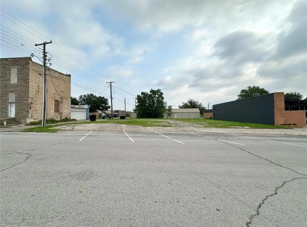 00 E Washington Street, Tecumseh, OK 74873 - Image #1
