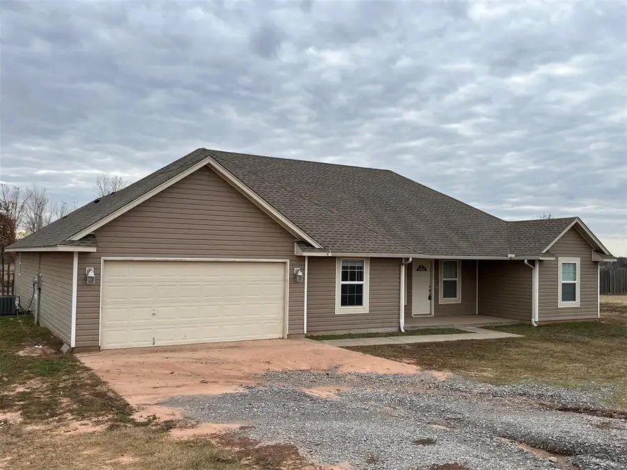 1400 Hillside Terrace, Blanchard, OK 73010 - Image #2