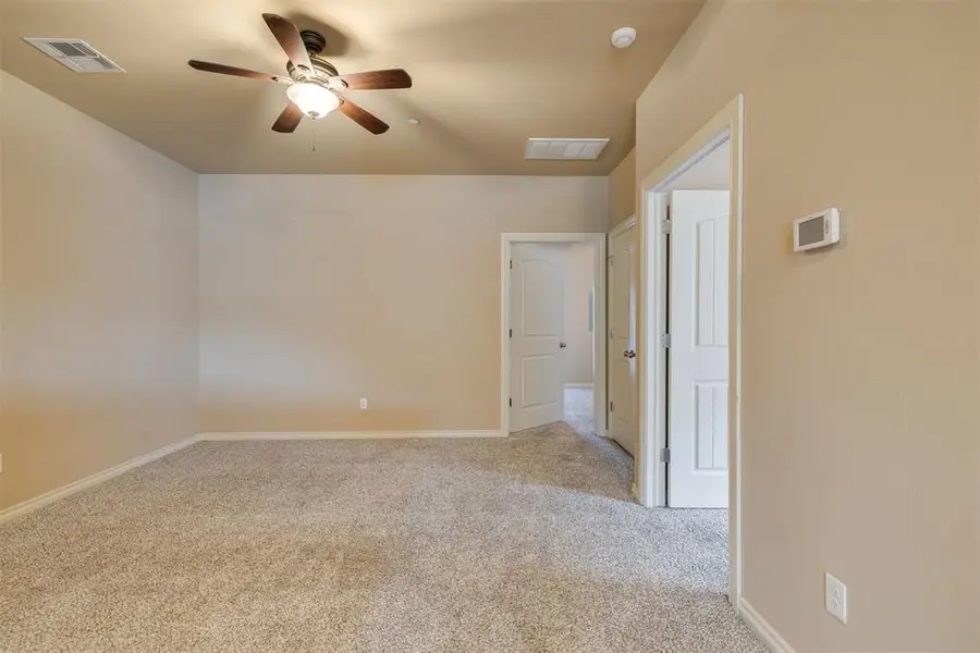 913 SW 92nd Street, Oklahoma City, OK 73139 - Image #3