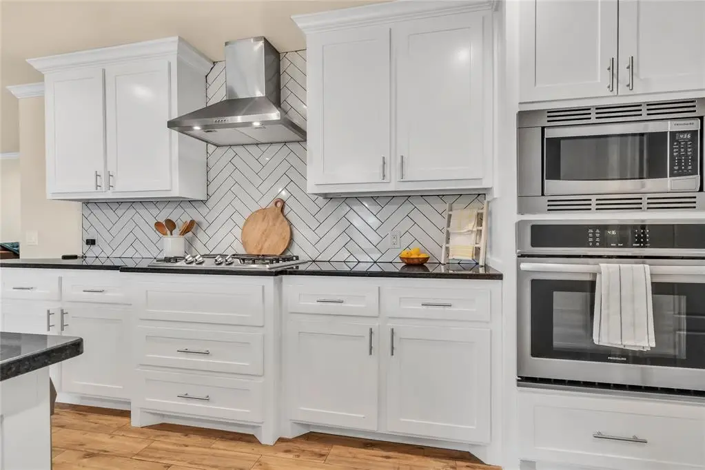 5900 NW 62nd Street, Warr Acres, OK 73122 - Image #1