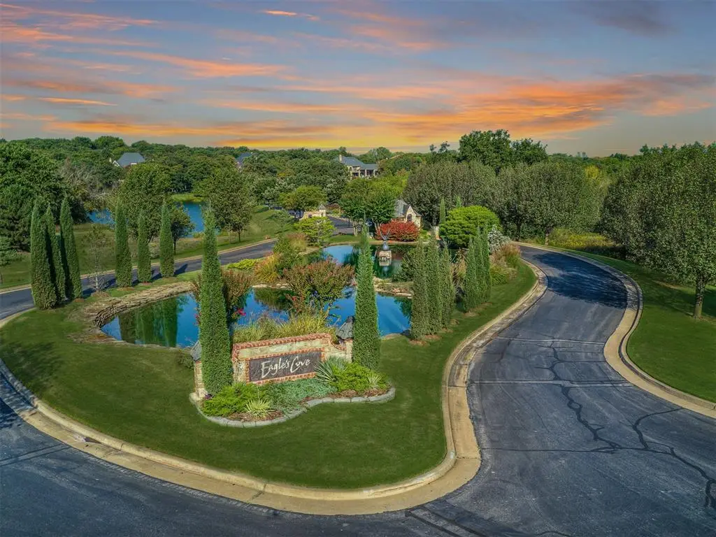 3801 Stonehurst, Edmond, OK 73049 - Image #1