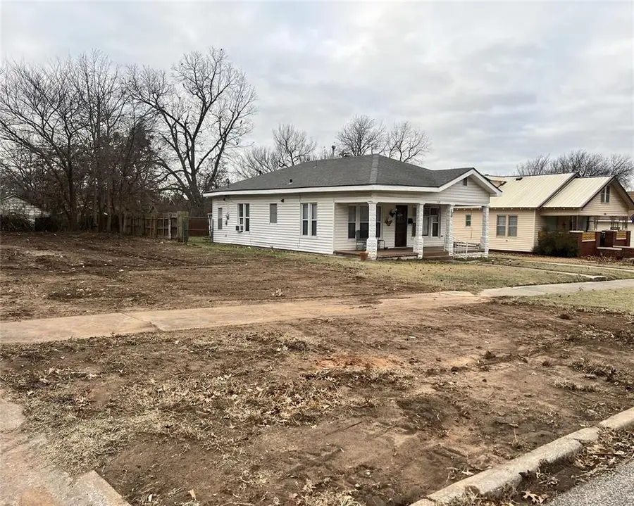 1127 E 10th Street, Shawnee, OK 74801 - Image #2