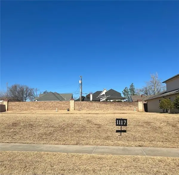 1117 Cumberland Court, Nichols Hills, OK 73116