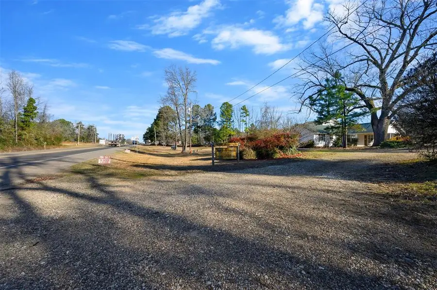 1664 N Us Highway 259, Broken Bow, OK 74728 - Image #2