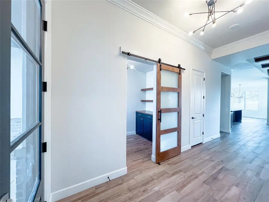 816 E Barajas Terrace, Mustang, OK 73064 - Image #2