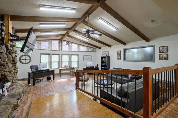 141 Wildwood Trail, Broken Bow, OK 74728