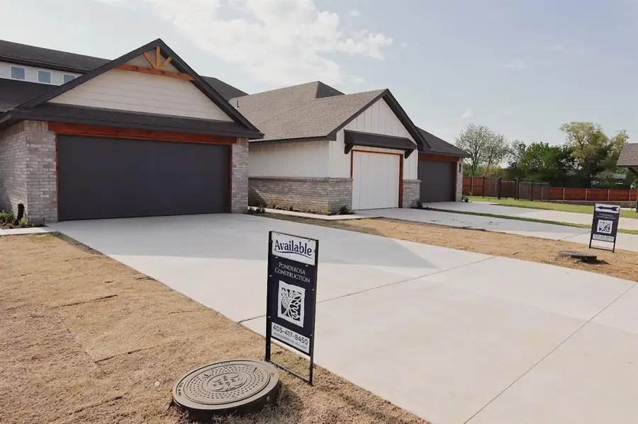 525 Wimbledon Road, Edmond, OK 73003 - Image #2
