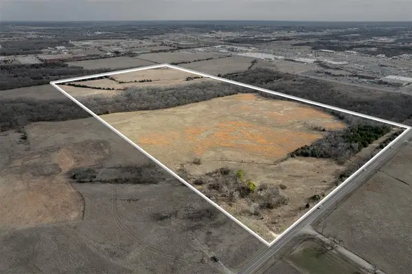 6011 N Kickapoo Street, Shawnee, OK 74804