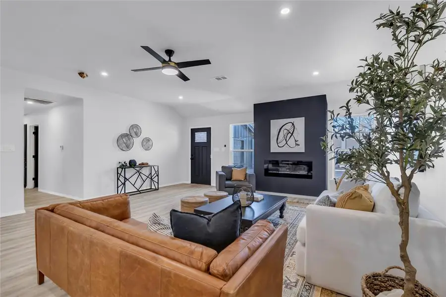 11500 N Barnes Avenue, Oklahoma City, OK 73120 - Image #3