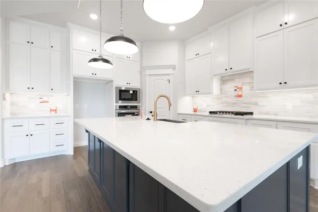 916 Damask Drive, Edmond, OK 73034 - Image #1