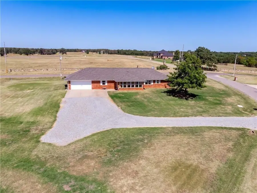 880035 S Carey Lane, Chandler, OK 74834 - Image #3