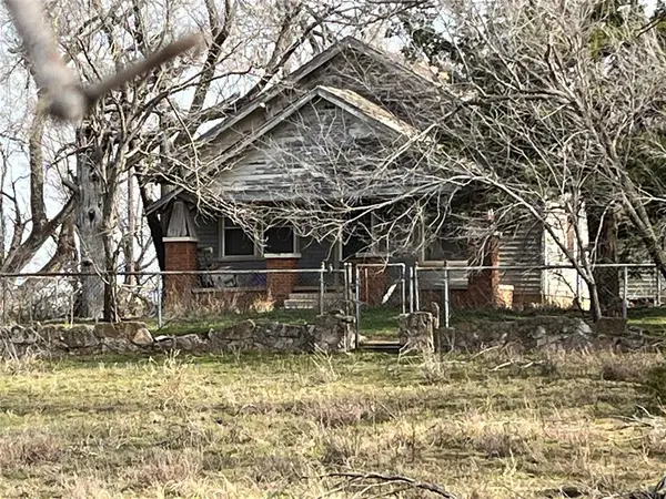 13815 S Stabe Road, Drummond, OK 73735