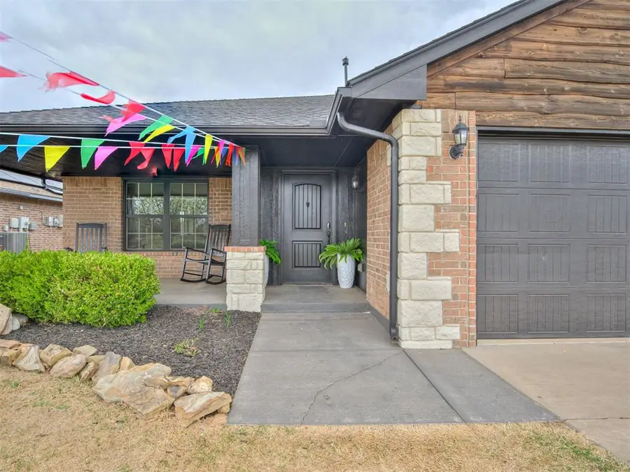 1004 Aspen Creek Terrace, Yukon, OK 73099 - Image #2