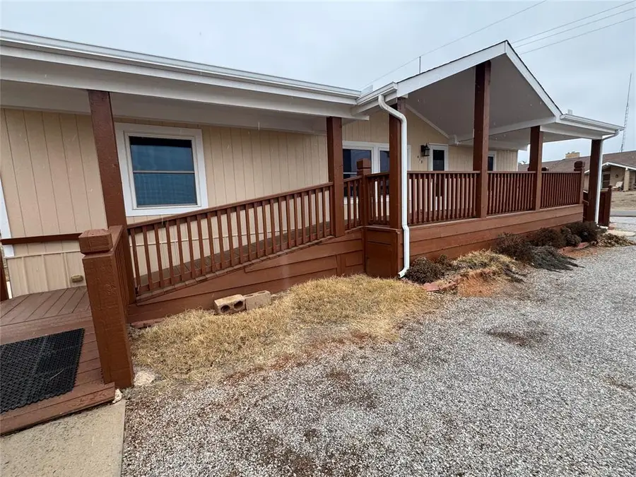 418 S Elm Street, Custer City, OK 73639 - Image #3