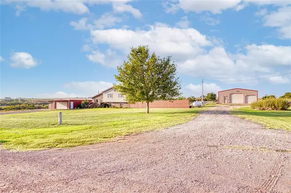 19940 E 1030 Road, Elk City, OK 73650