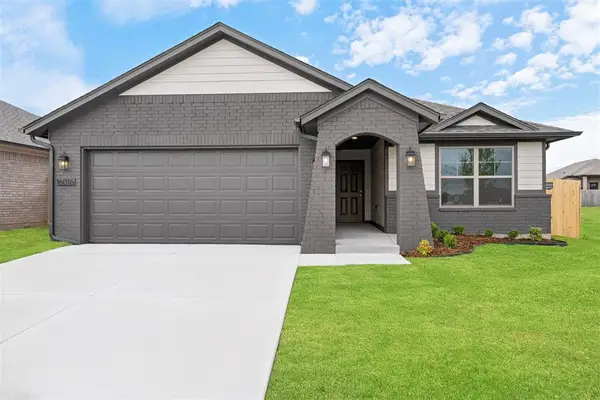 16016 Switchgrass Place, Moore, OK 73170