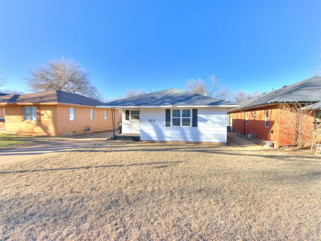 212 E Oklahoma Avenue, Kingfisher, OK 73750 - Image #1