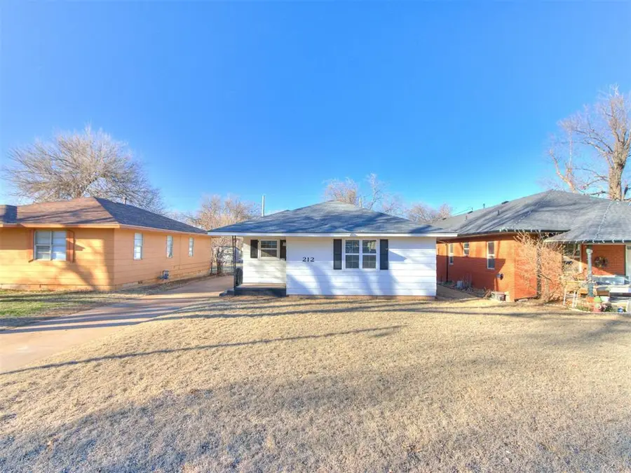 212 E Oklahoma Avenue, Kingfisher, OK 73750 - Image #2