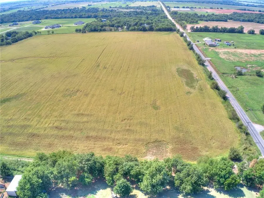 300 S Richland Road, Yukon, OK 73099 - Image #3