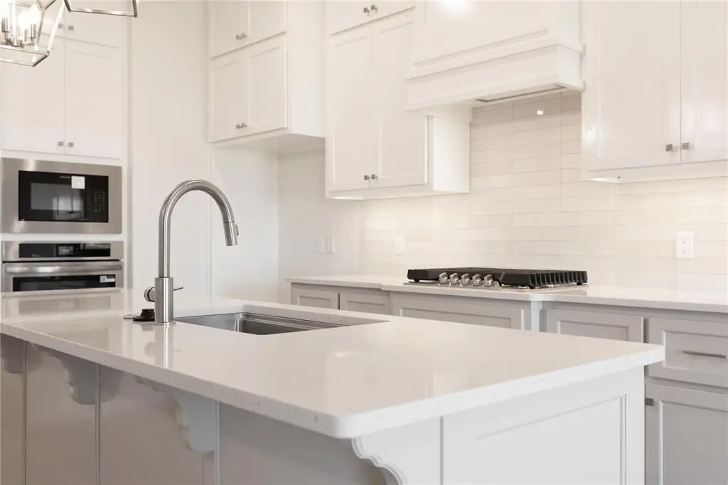 16020 Coneflower Drive, Edmond, OK 73013 - Image #1