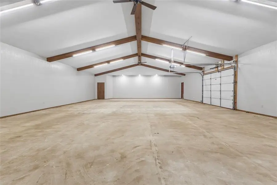 12168 N Us 281 Highway, Lookeba, OK 73053 - Image #3