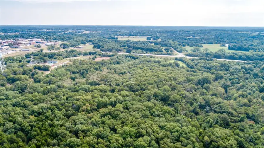 327 W Gale Avenue, Seminole, OK 74868 - Image #2