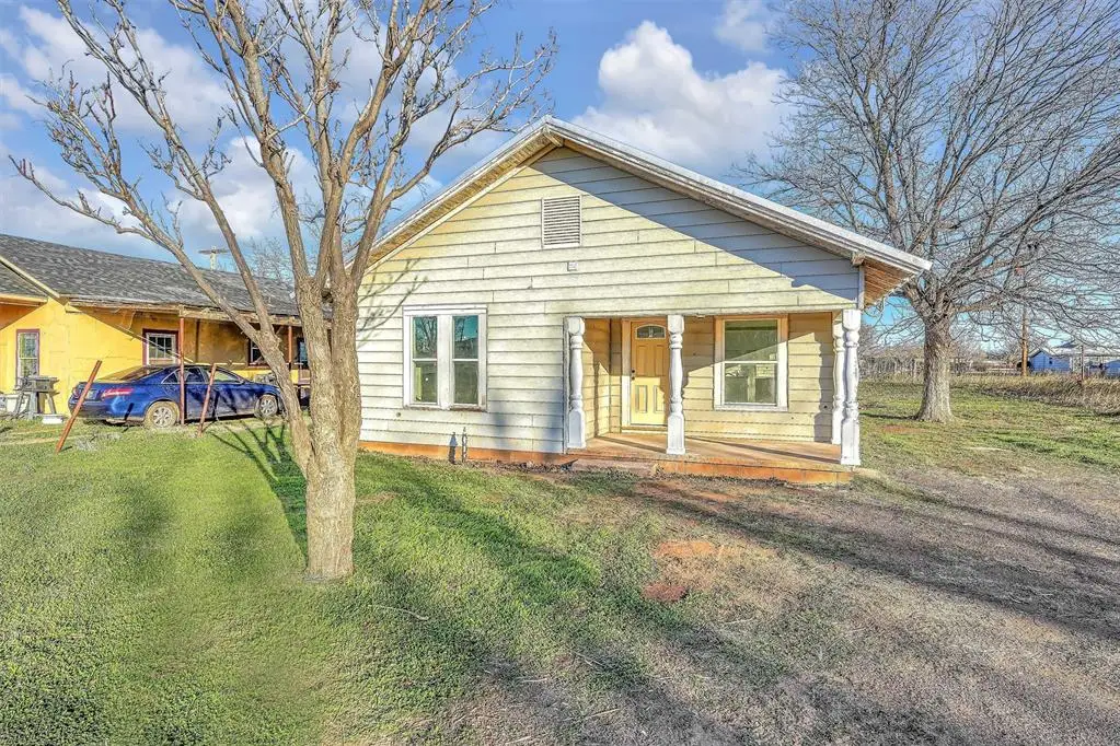 214 W Dorothy Street, Hollis, OK 73550 - Image #1