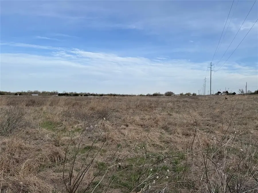 1 W Cimarron Boulevard, Crescent, OK 73028 - Image #3