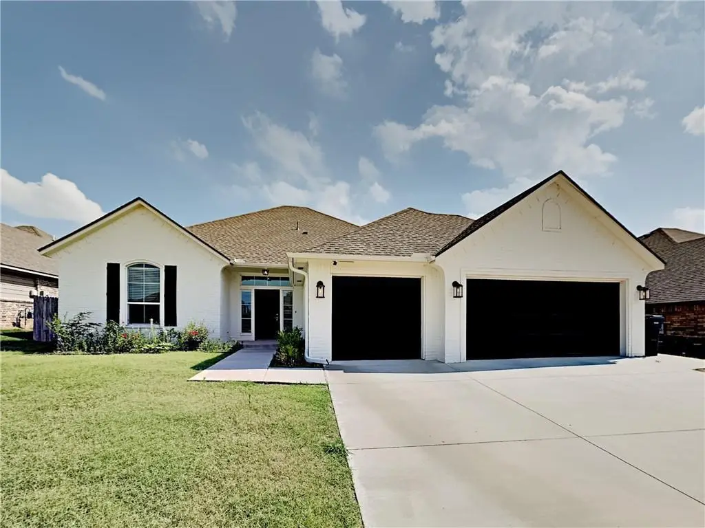 8312 NW 160th Court, Edmond, OK 73013 - Image #1