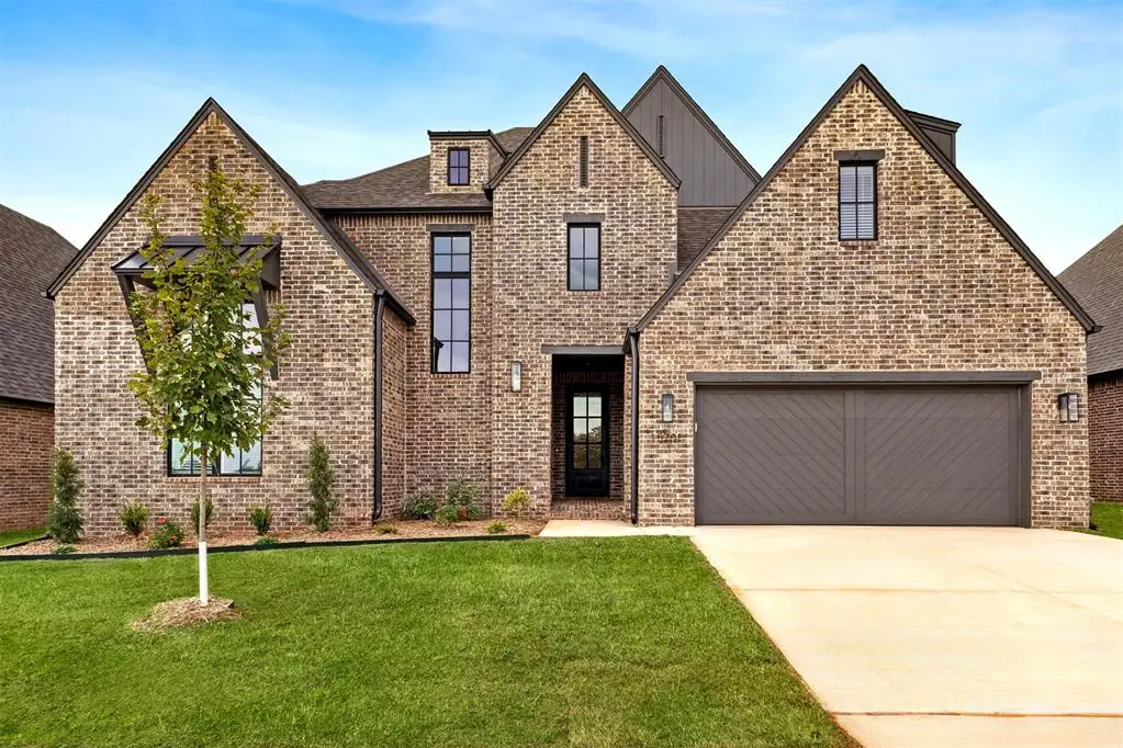 15701 Stillmeadows Drive, Edmond, OK 73013 - Image #1